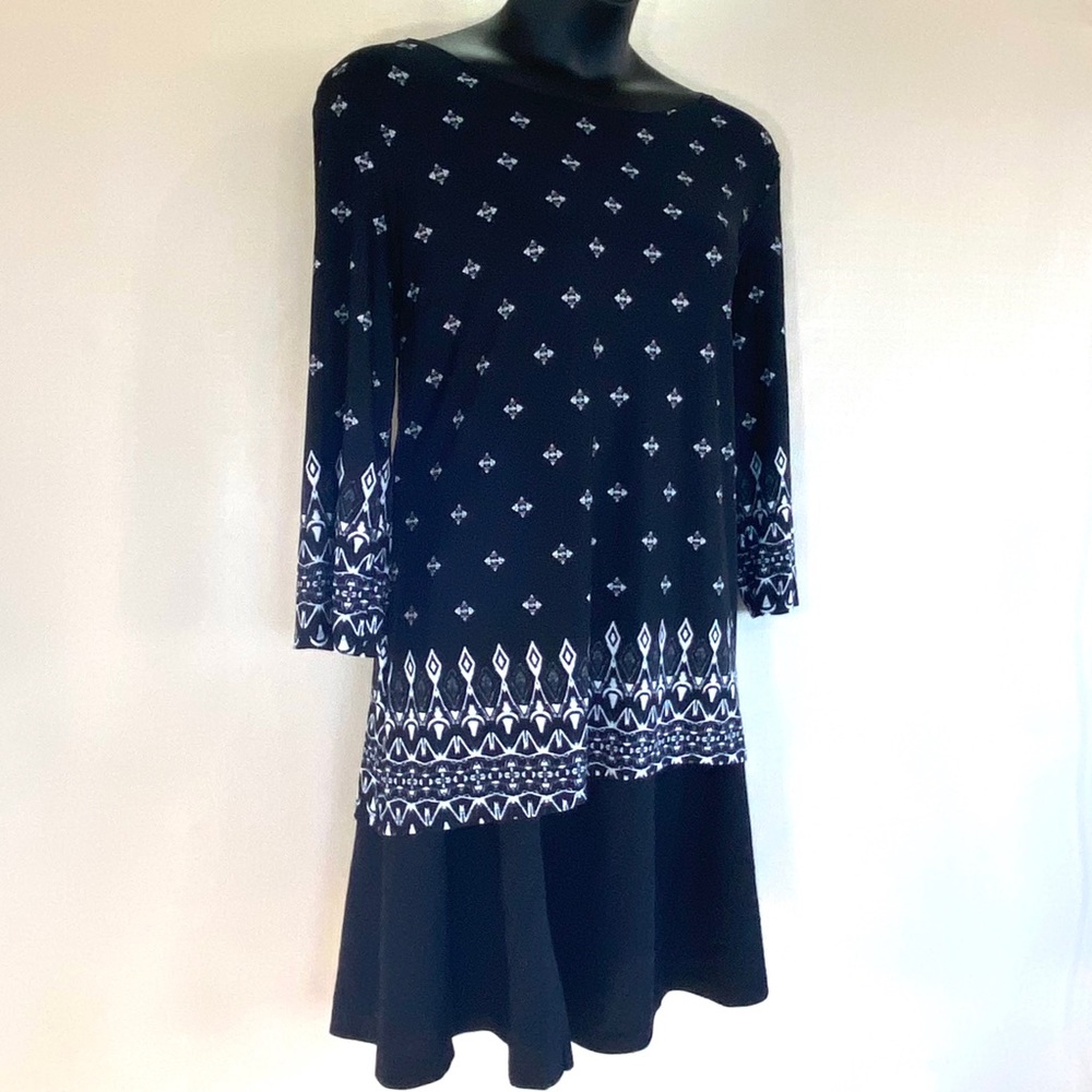 Black and white patterned tunic.